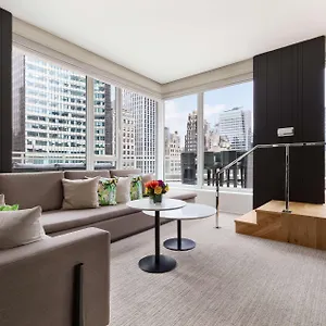 https://andaz-5th-avenue.us-newyorkcity.com